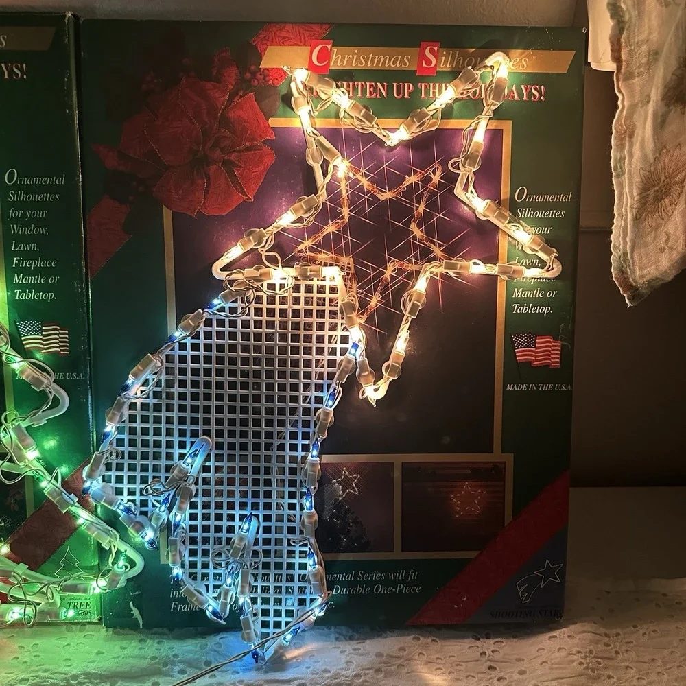 Lot /2 Christmas Silhouettes Light Up Tree &‎ Shooting Star Window Vintage 1995